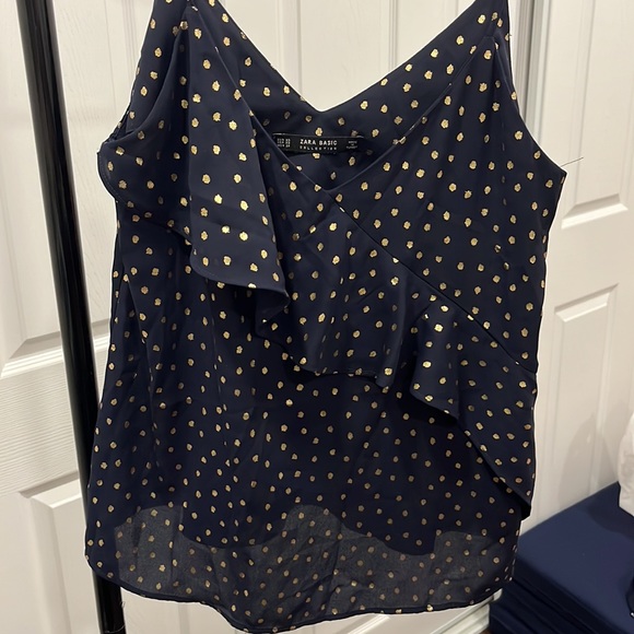 Top - Picture 3 of 4